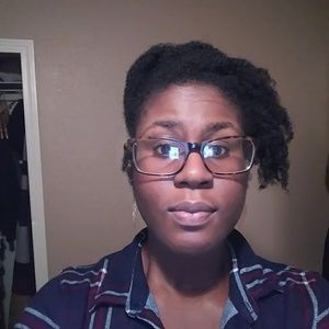 Meet your Posher, Tabitha faith